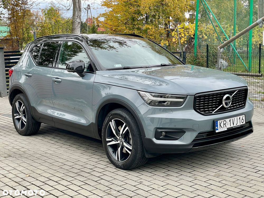 Volvo XC 40 B4 B AWD R-Design - 5
