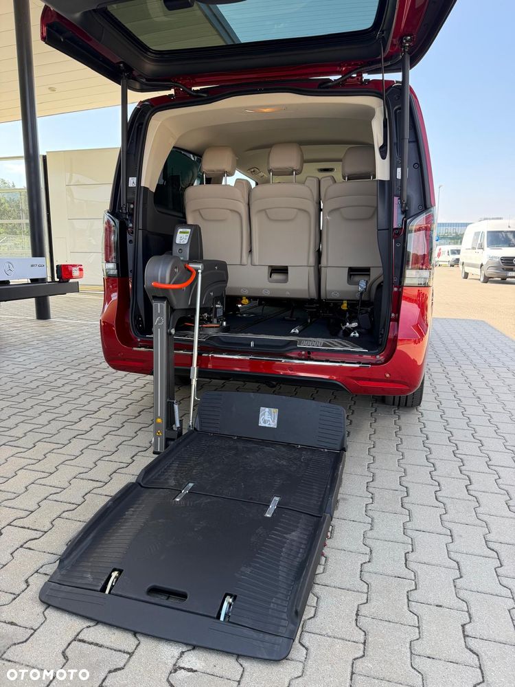 Mercedes-Benz Klasa V 300 d 4-Matic 9G-Tronic Exclusive (ekstra d³) - 25