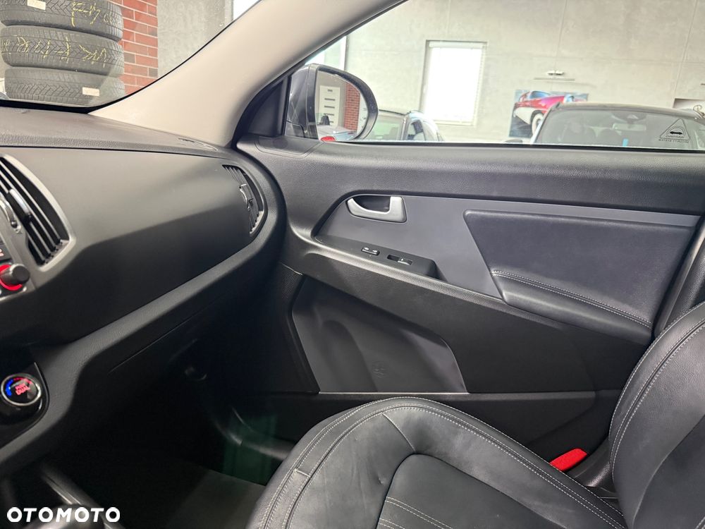 Kia Sportage 2.0 CRDI 184 AWD Platinum Edition - 30
