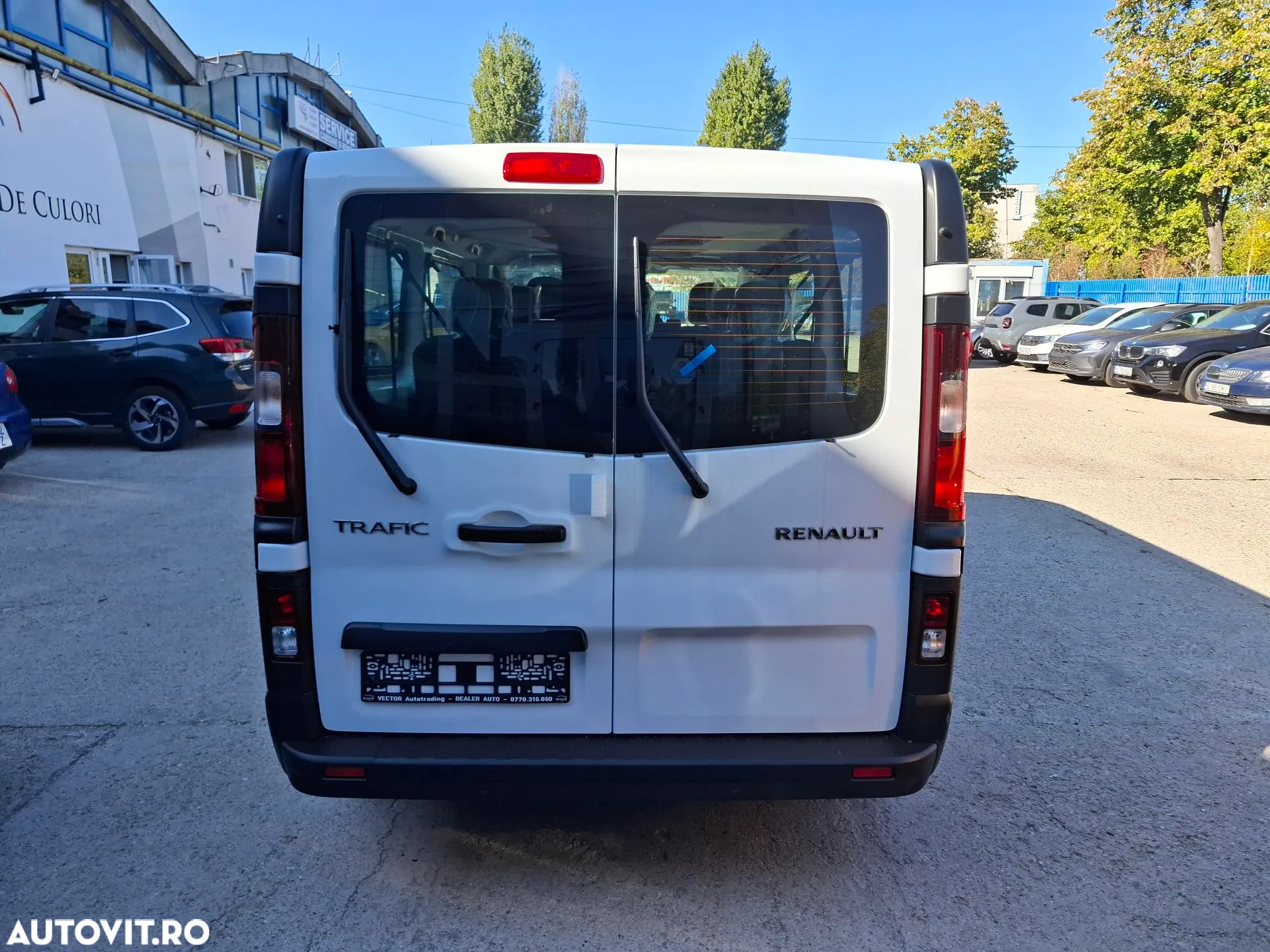 Renault Trafic Combi 2.0 Blue dCi 110 S&S L2 8+1 Life - 13