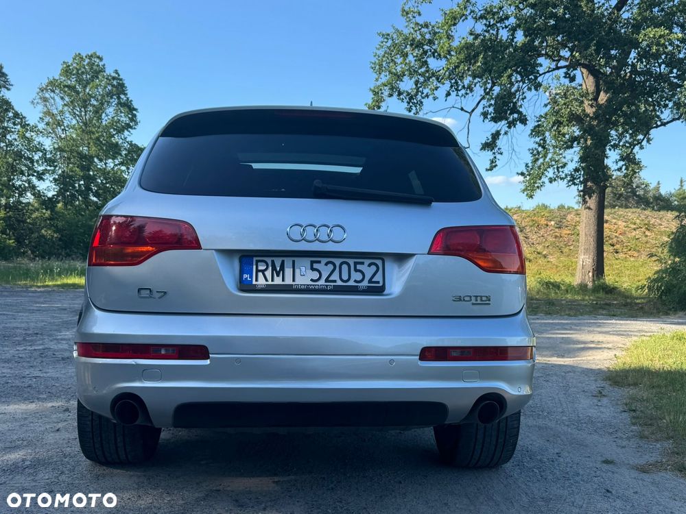 Audi Q7 3.0 TDI Quattro Tiptronic - 12