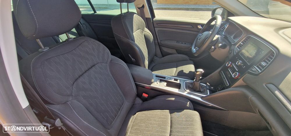 Renault Mégane Sport Tourer 1.5 Blue dCi Limited - 8