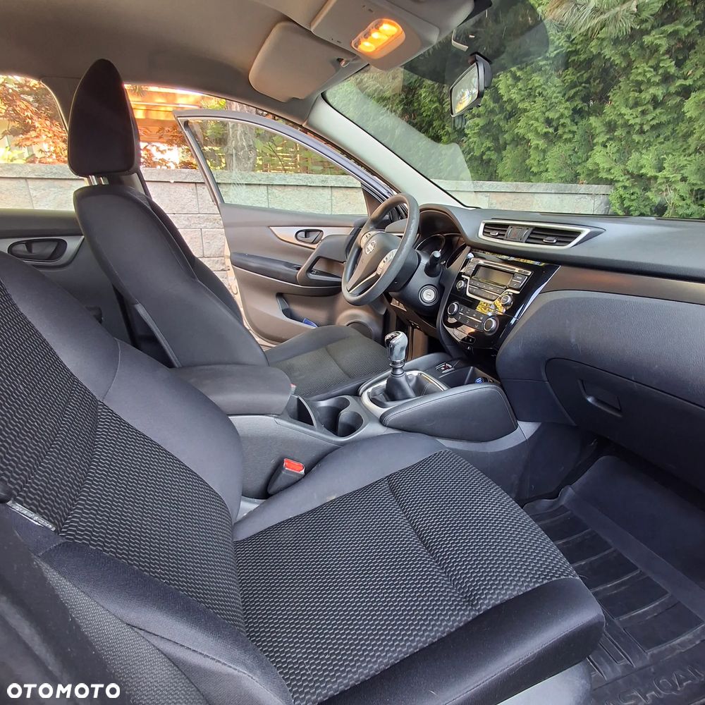Nissan Qashqai 1.2 DIG-T Acenta EU6 - 4