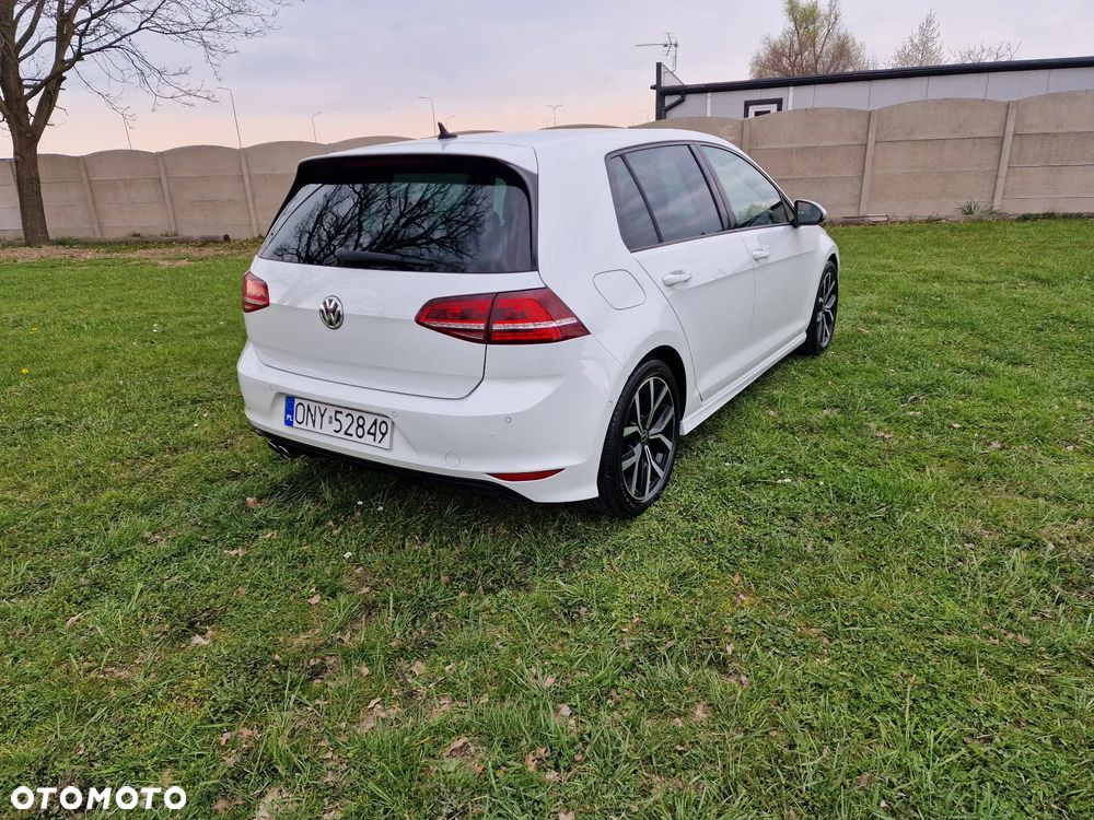 Volkswagen Golf 2.0 TDI (BlueMotion Technology) Highline - 11