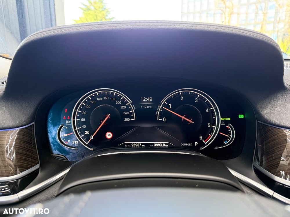 BMW Seria 7 730Ld xDrive - 18