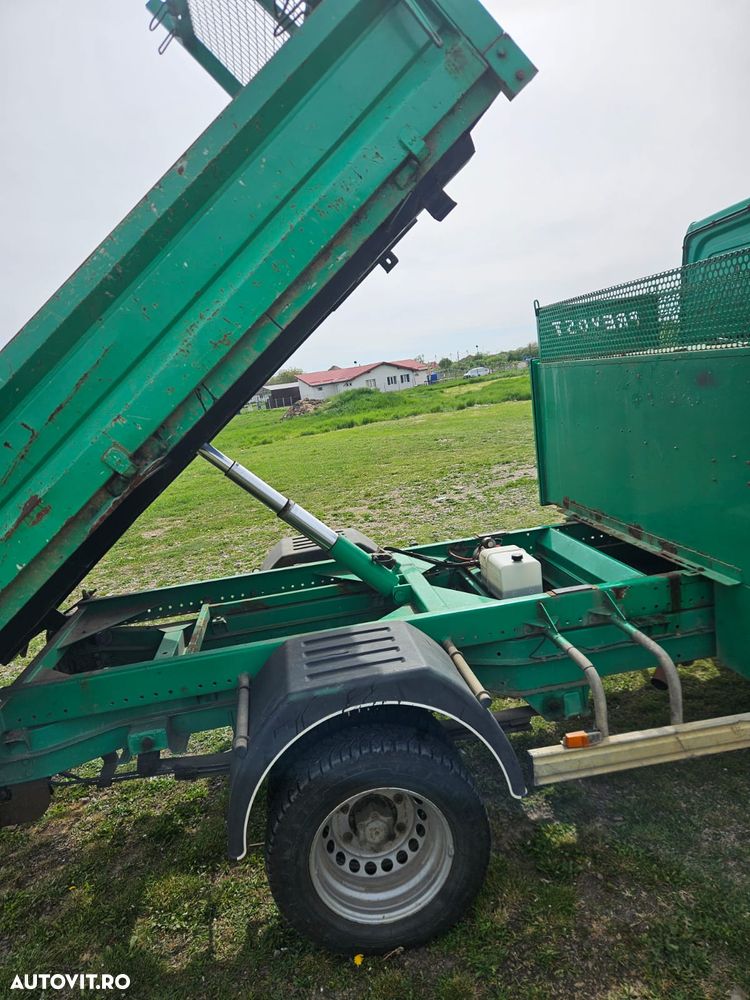 Mercedes-Benz Sprinter - 5