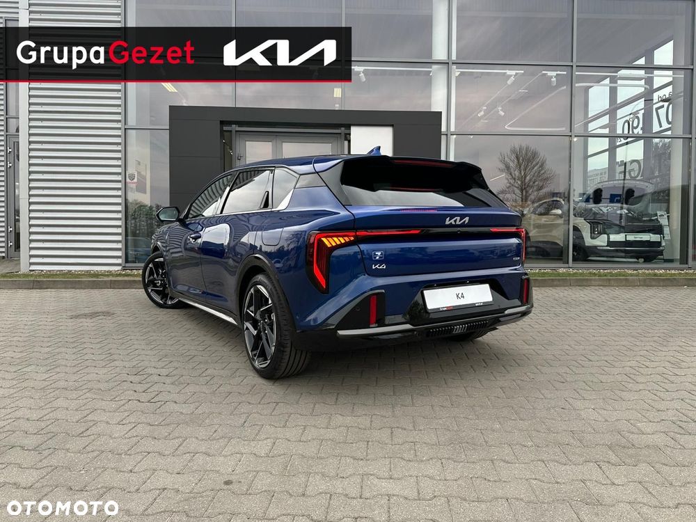Kia K4 - 5