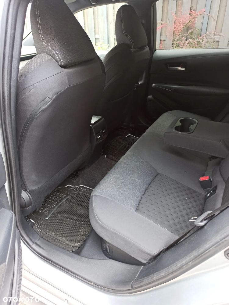 Toyota Corolla - 5