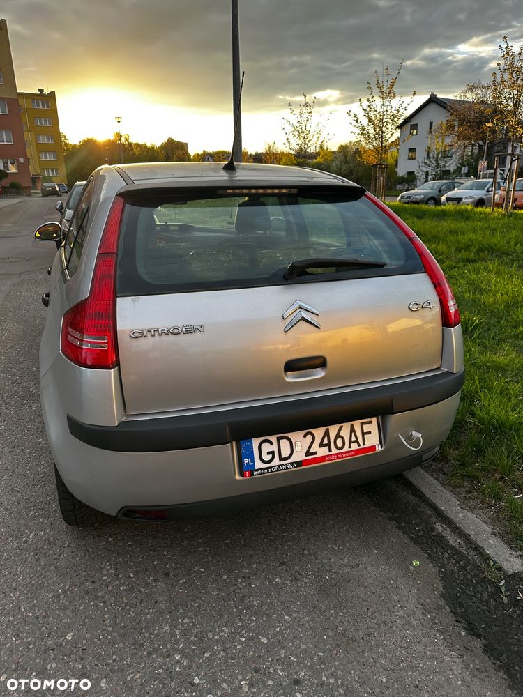 Citroën C4 1.6 HDi Impress - 4