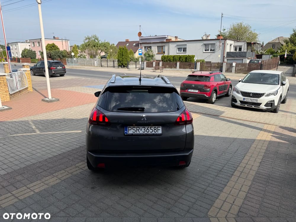 Peugeot 2008 PureTech 82 Style - 4