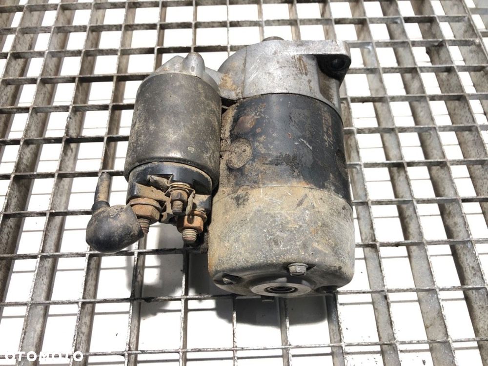 ROZRUSZNIK  SUZUKI SAMURAI samochód terenowy otwarty (SJ_) 1988 - 2004 1.3 Napęd na wszystkie - 2