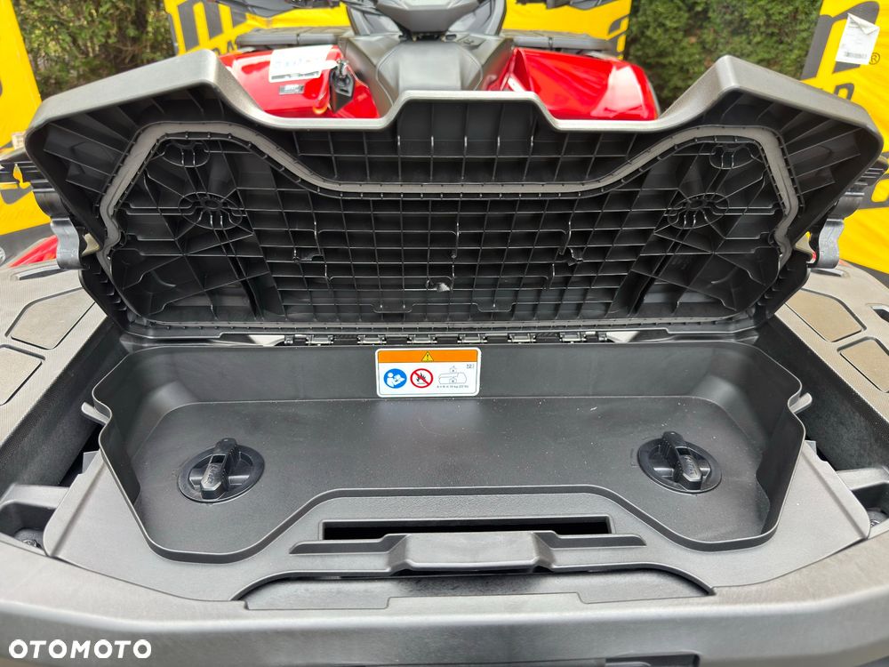 Can-Am Outlander - 11