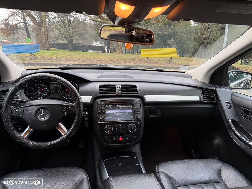 Mercedes-Benz R 320 CDI 4Matic 7G-TRONIC - 17