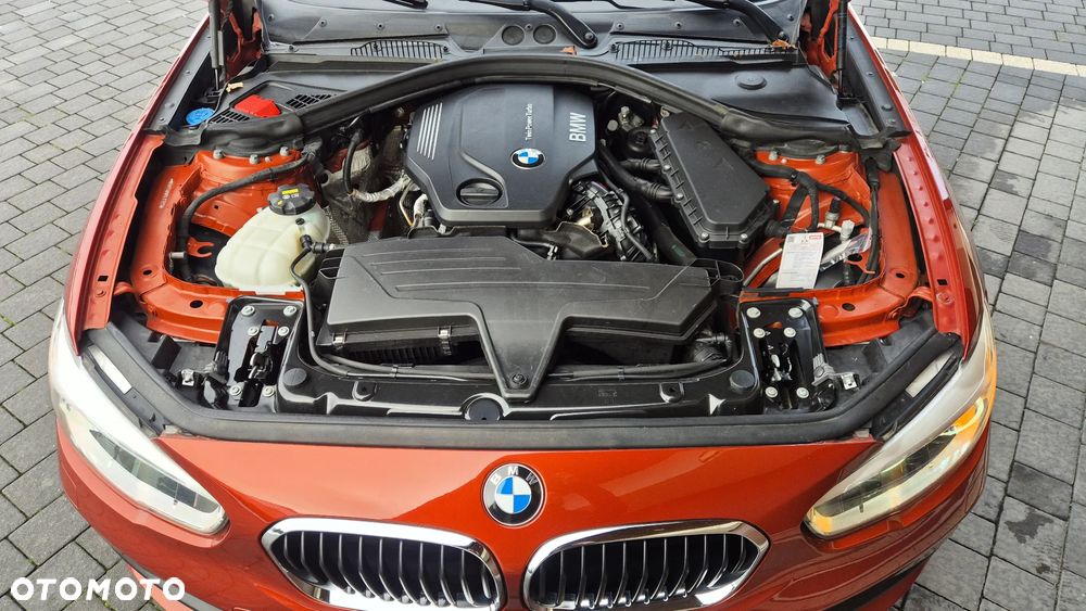 BMW Seria 1 118d Sport Line Shadow - 22