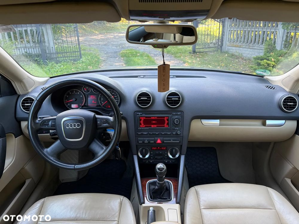 Audi A3 Sportback 1.4 TFSI Ambiente - 19