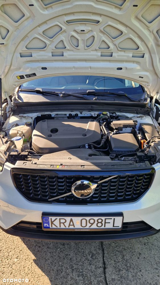 Volvo XC 40 B5 AWD Ultimate Dark - 21
