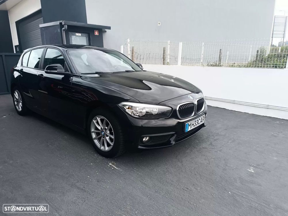 BMW 116 d Sport Line - 2