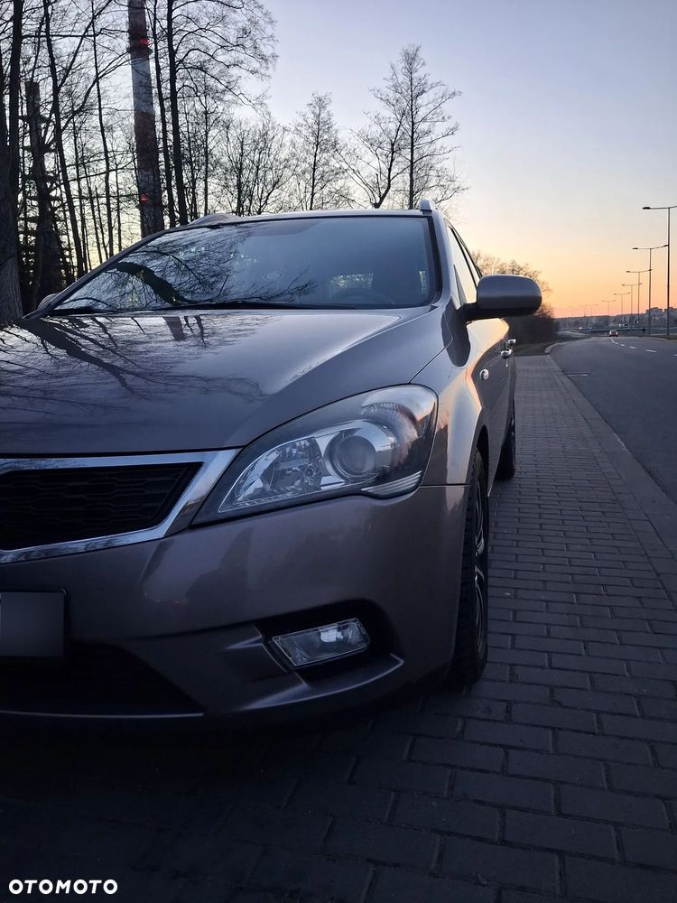 Kia Ceed 1.6 Comfort + - 3