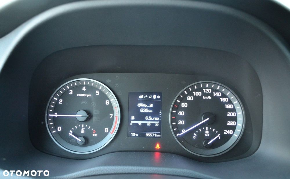 Hyundai Tucson blue 1.6 GDi 2WD Navi - 24