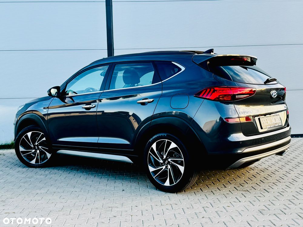 Hyundai Tucson - 16