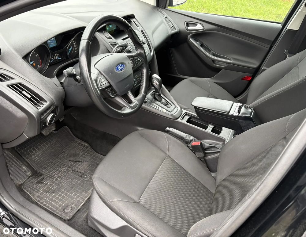 Ford Focus 1.6 Gold X PowerShift - 9