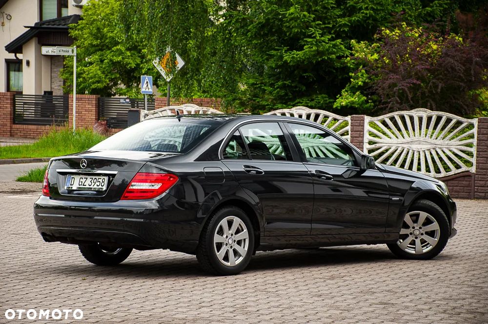 Mercedes-Benz Klasa C 180 Kompressor Automatik Avantgarde - 26