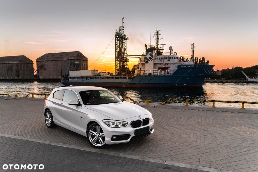BMW Seria 1 118i Sport Line - 25