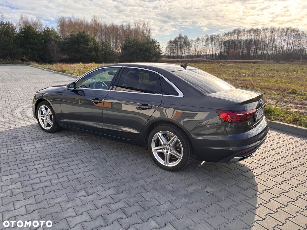 Audi A4 Limousine ver-35-tfsi-s-tronic - 1