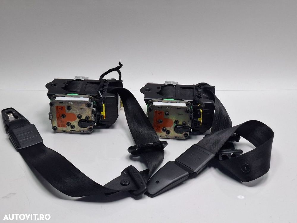 Centuri siguranta fata AUDI A4 IV Avant 8K5, B8 2007 - 20152.0 TDI CAGA, CJCA, CMEA, CMFA 8K1857705J ,  8K1857706K - 1