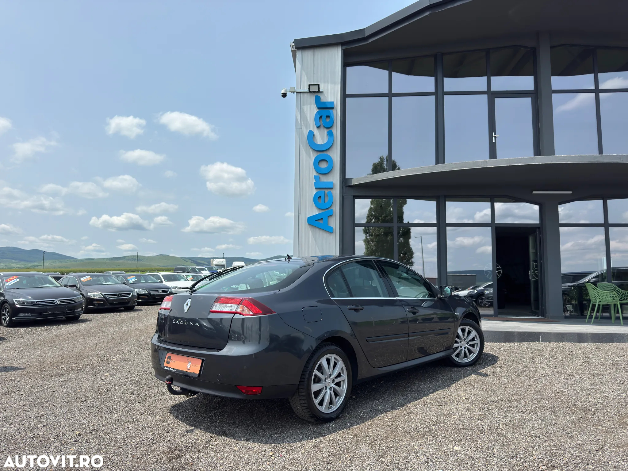 Renault Laguna dCi 110 FAP Bose Edition - 6