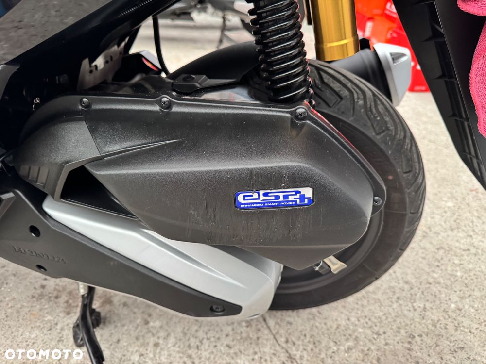 Honda PCX - 17