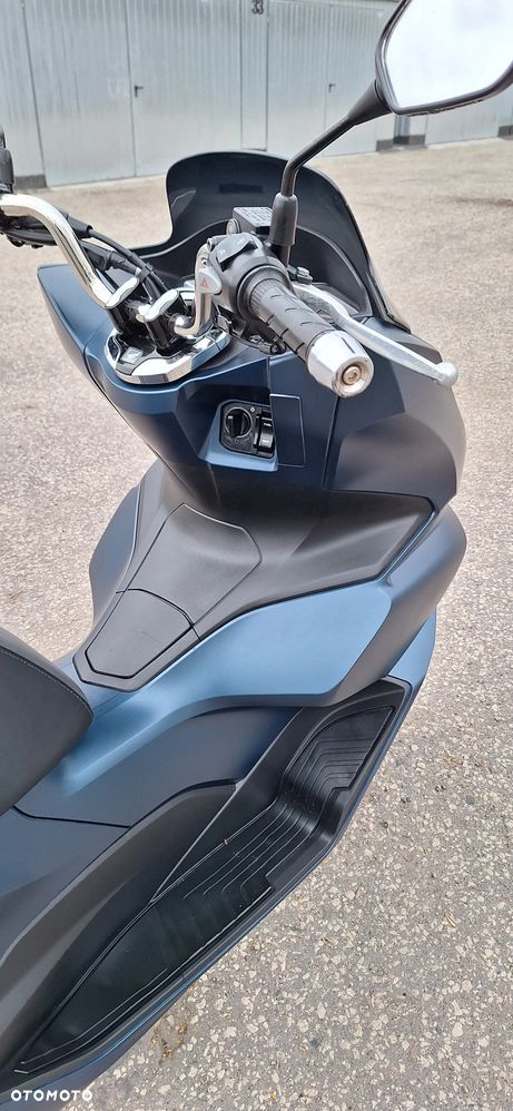 Honda PCX - 16