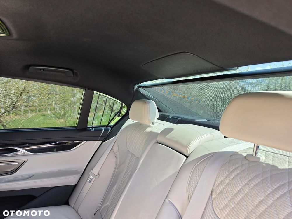 BMW Seria 7 750d xDrive sport - 7