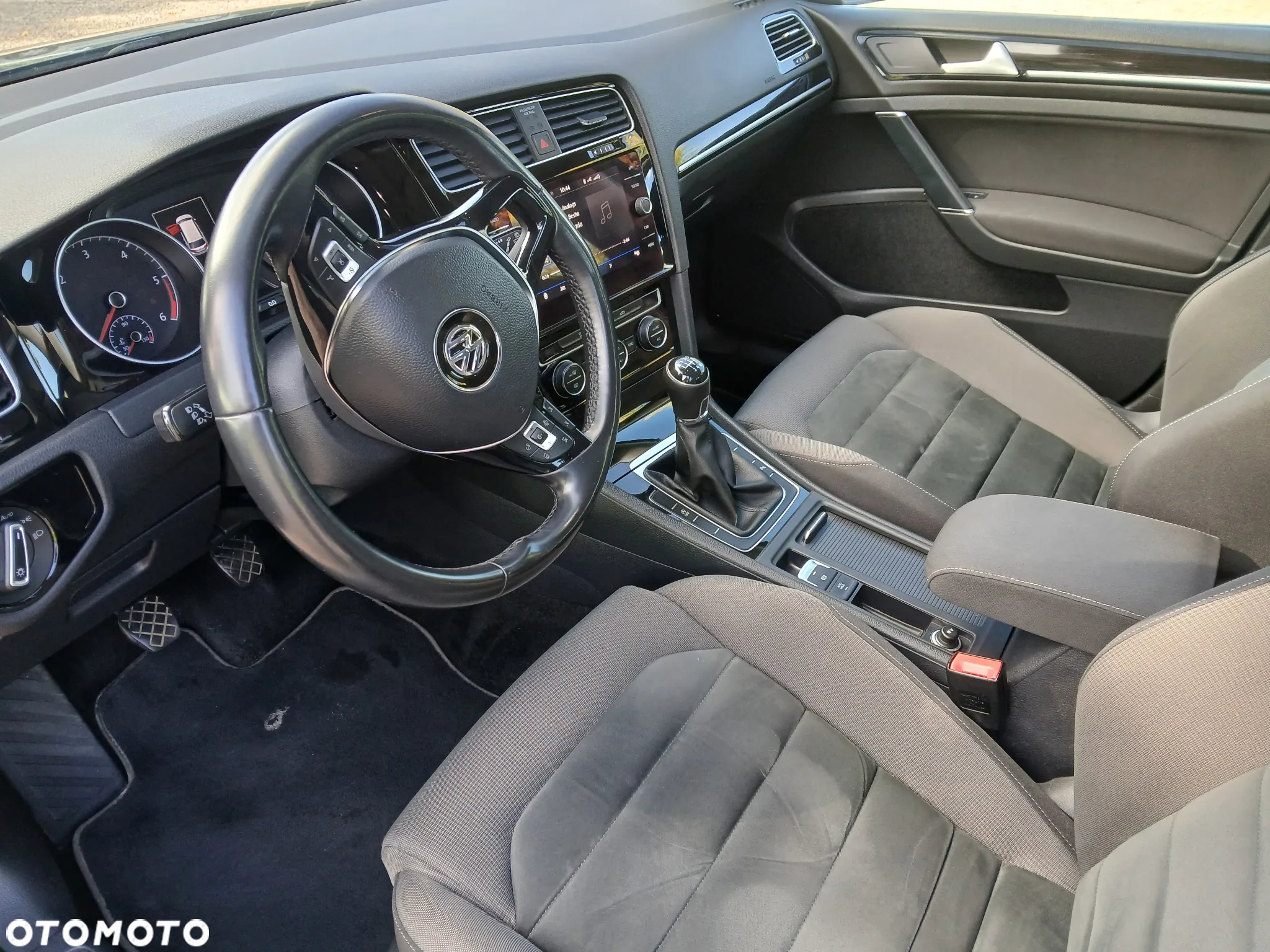 Volkswagen Golf VII 2.0 TDI BMT Highline - 8