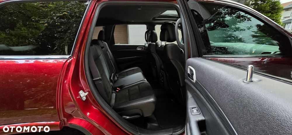 Jeep Grand Cherokee - 14