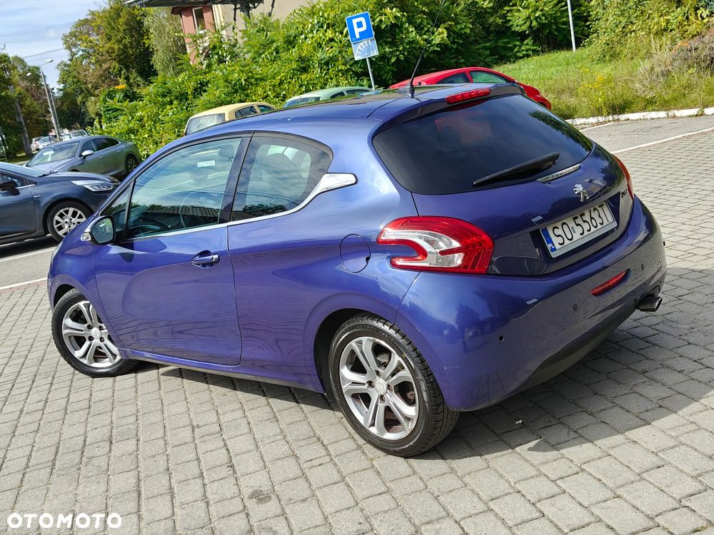 Peugeot 2008 PureTech 100 Active - 6