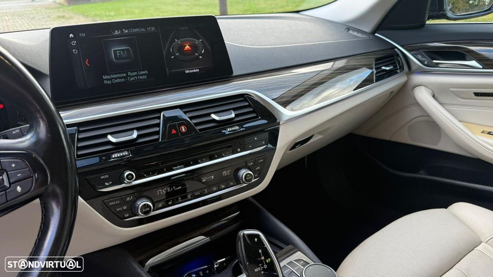 BMW 530 d Line Luxury Auto - 7