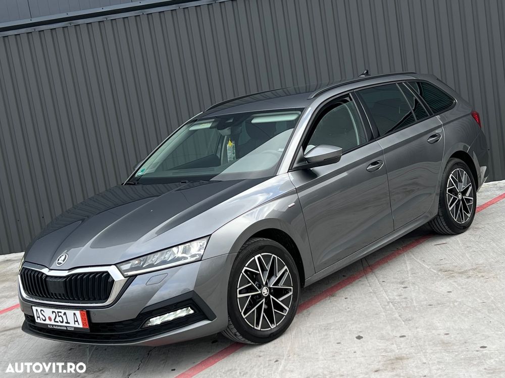 Skoda Octavia Combi 2.0 TDI DSG Clever - 1