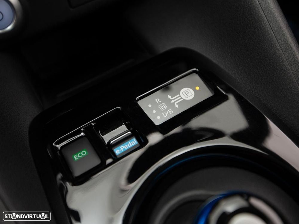 Nissan Leaf N-Connecta - 18