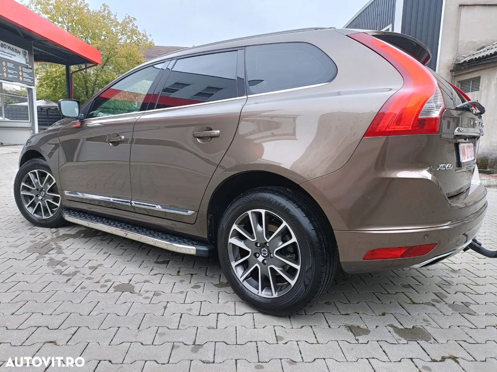 Volvo XC 60 D4 AWD Geartronic Summum - 5