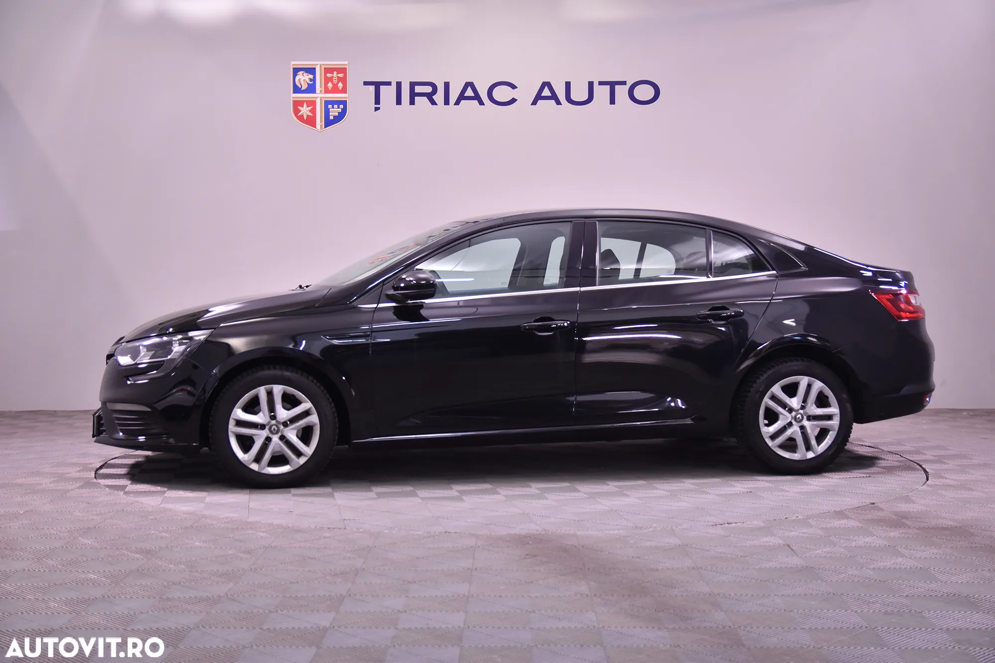 Renault Megane - 2