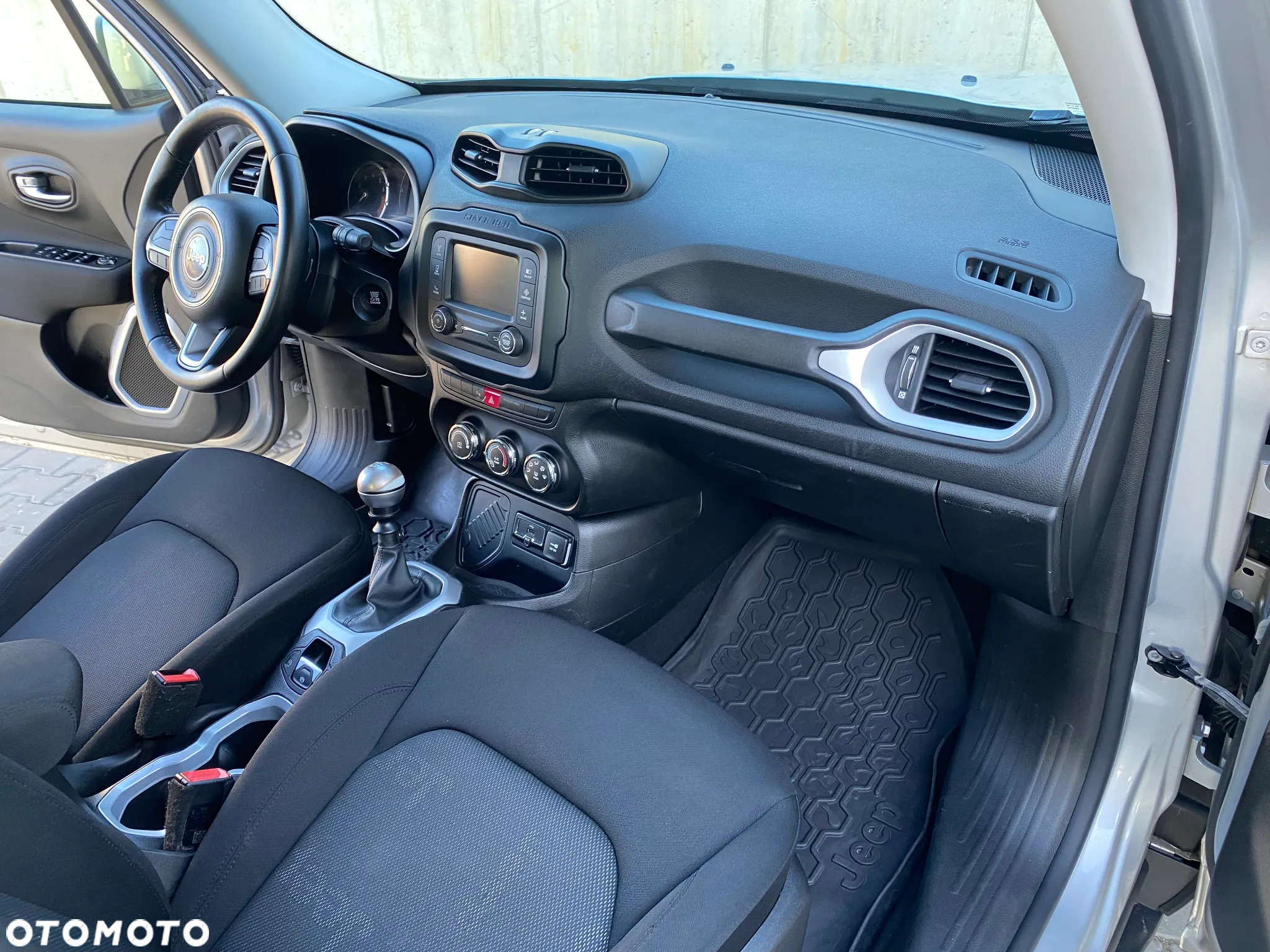 Jeep Renegade - 9