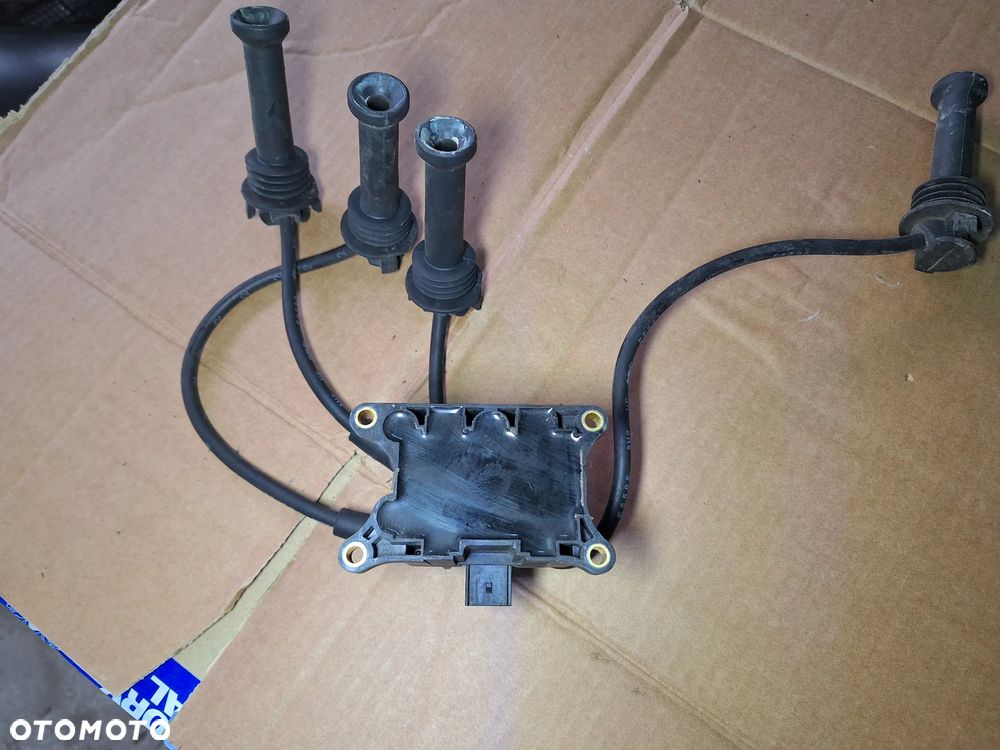 cewka zapłonowa z przewodami FORD FIESTA MK7 1.25 LIFT CM5G-12029-FB  koszyk 70 - 3