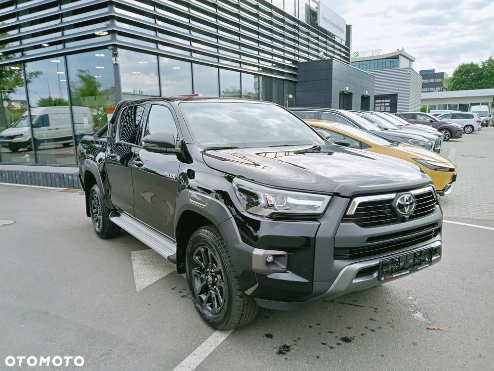 Toyota Hilux 2.8 D-4D Double Cab Invincible 4x4 - 8