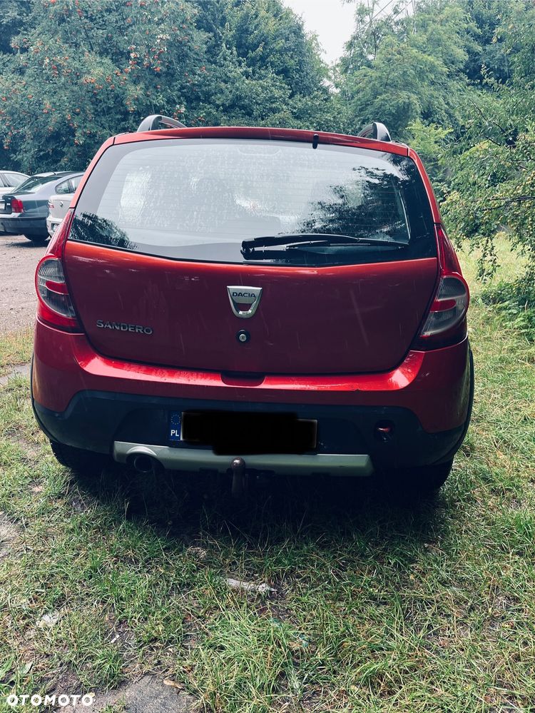 Dacia Sandero Stepway 1.6 - 5