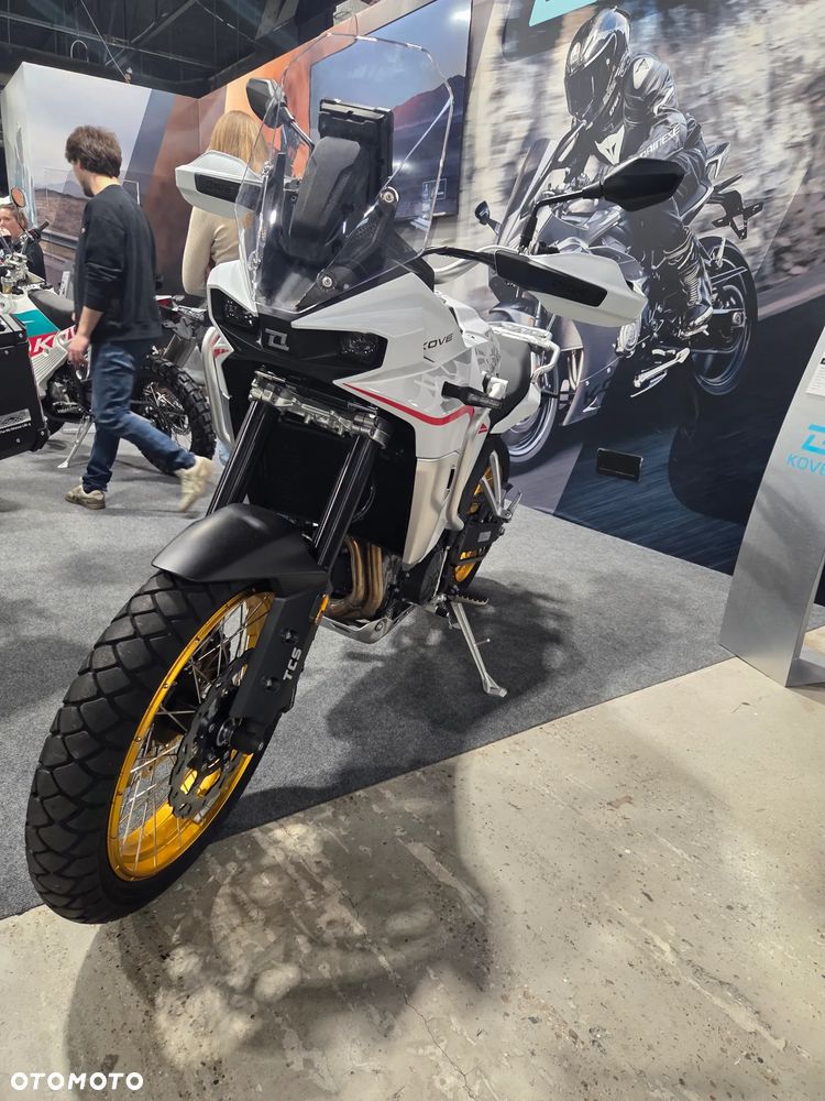 KOVE 800X Touring - 10