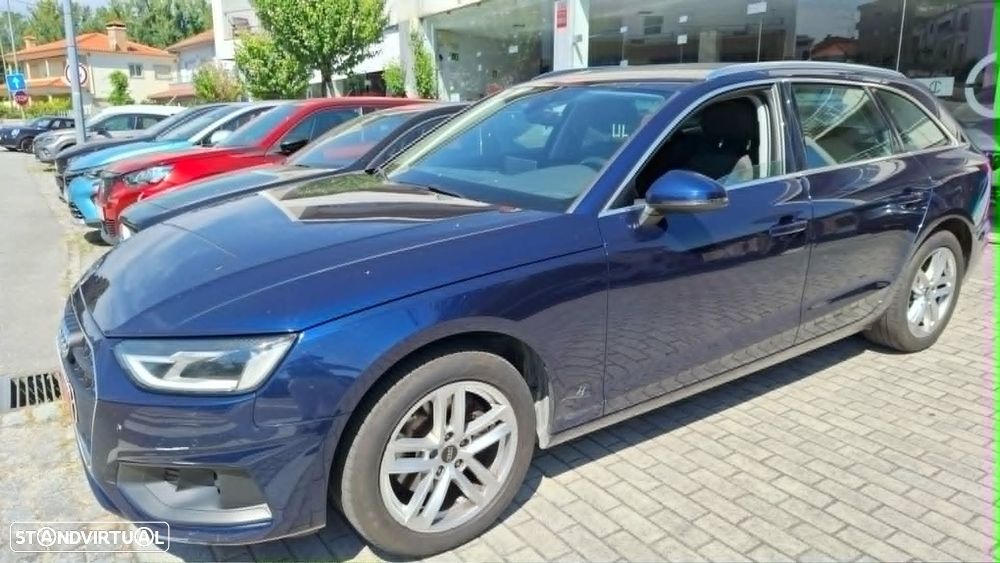 Audi A4 30 TDI Advanced S tronic - 2