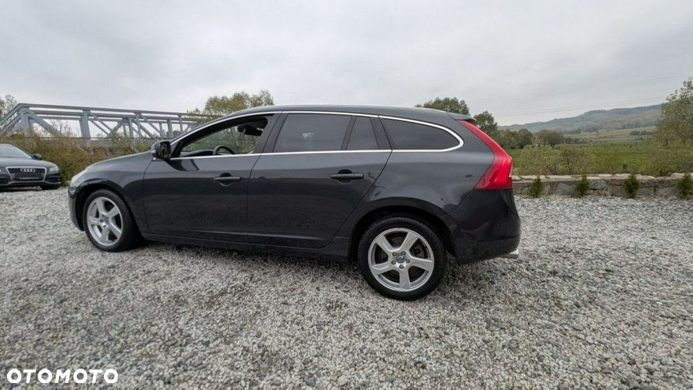 Volvo V60 - 13
