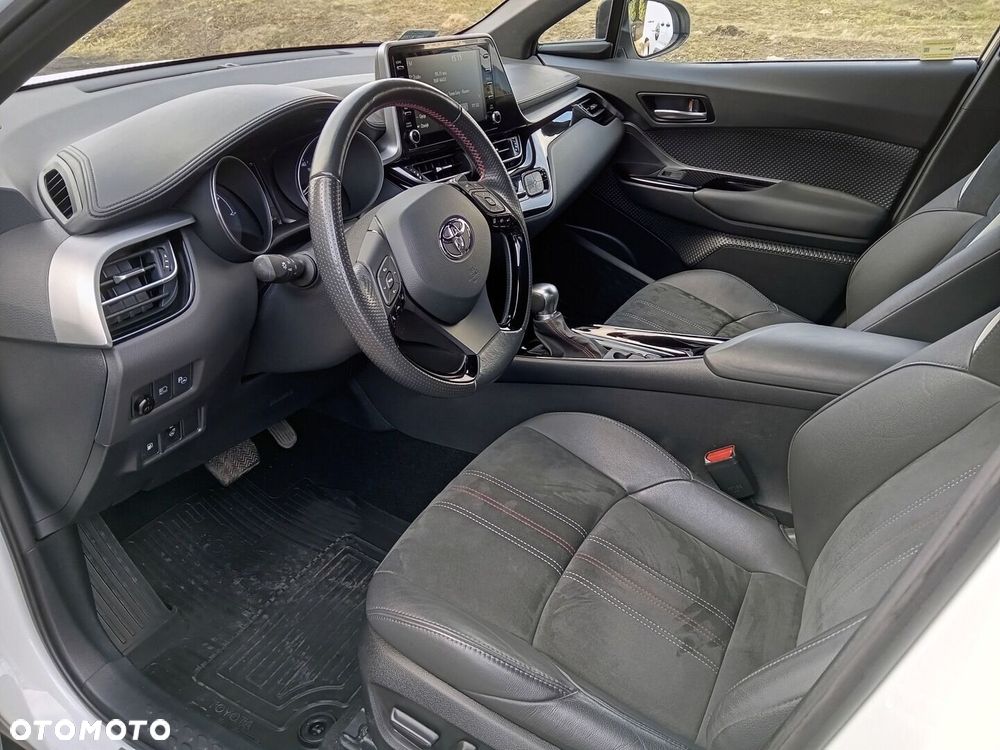 Toyota C-HR 1.8 Hybrid GPF GR Sport - 11