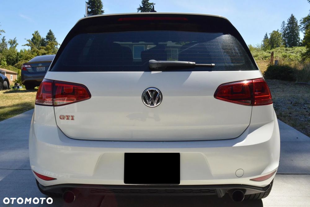 Volkswagen Golf GTI (BlueMotion Technology) DSG - 8
